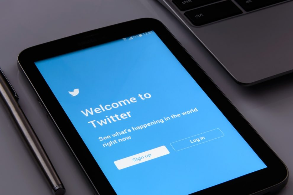 Avviso ai naviganti: cambiate la password di Twitter