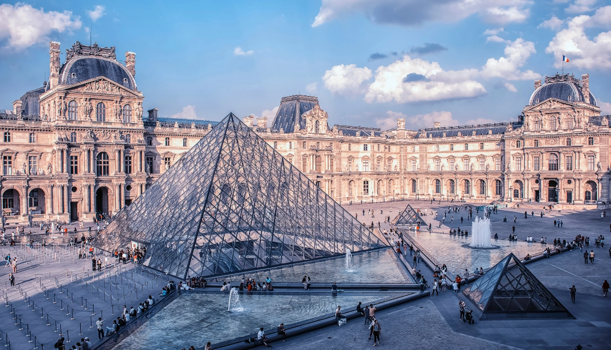 Louvre Louvre